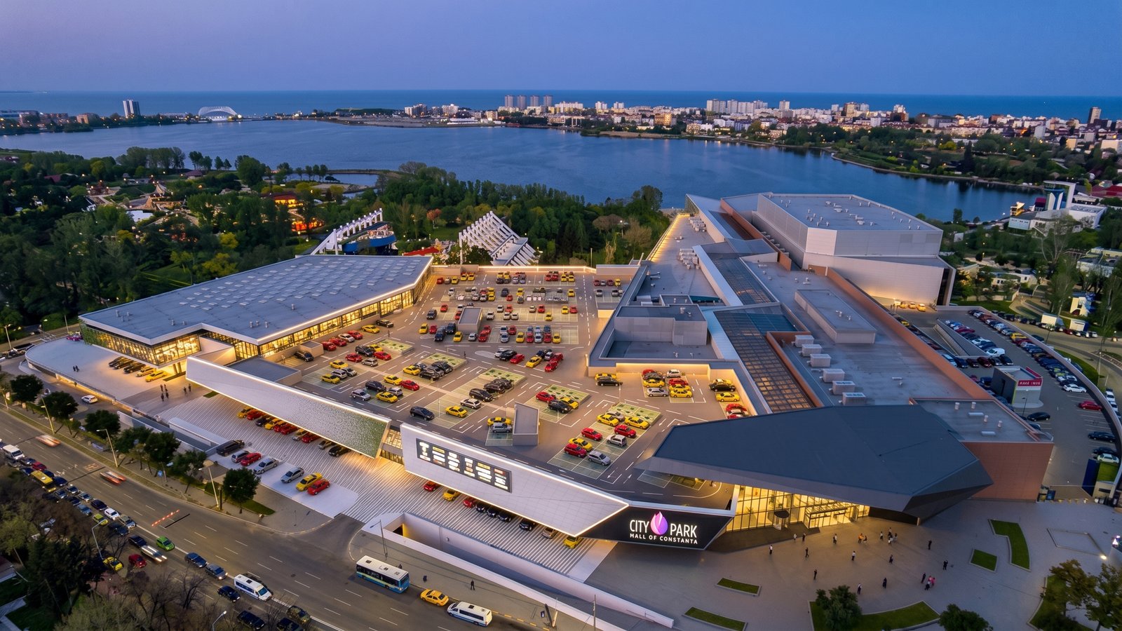 City Park Mall